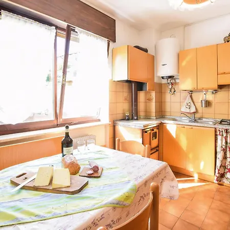 Lovely In With Wifi Apartament Lamon